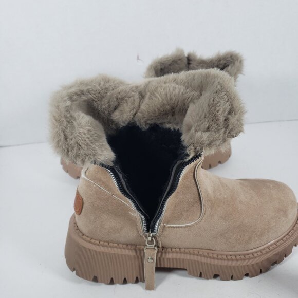 BOOTS NWOT WOMEN'S F & 8 FASHION CLASSICS FUR LINED TAN SIZE 7.5 - Picture 10 of 10
